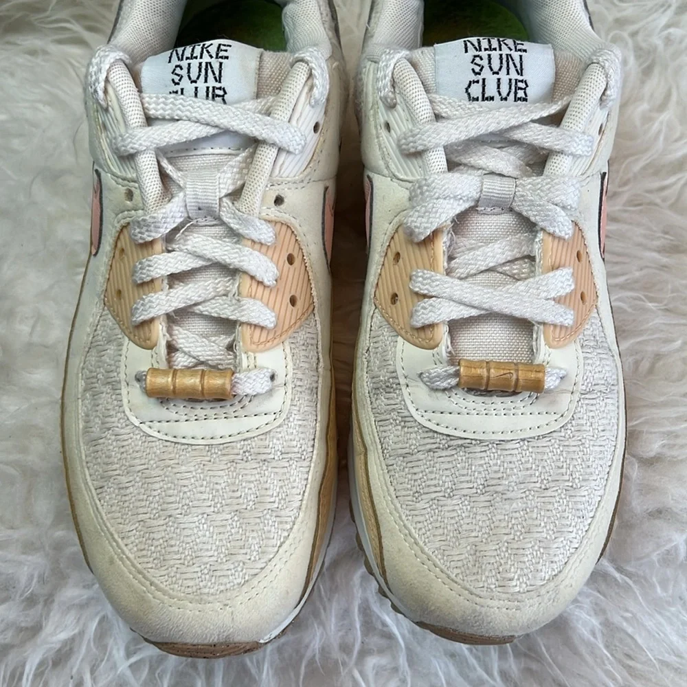 Nike Women’s Air Max 90 SE 'Sun Club - Sail Arctic Orange' Sneakers Size 8 US - Picture 14 of 17